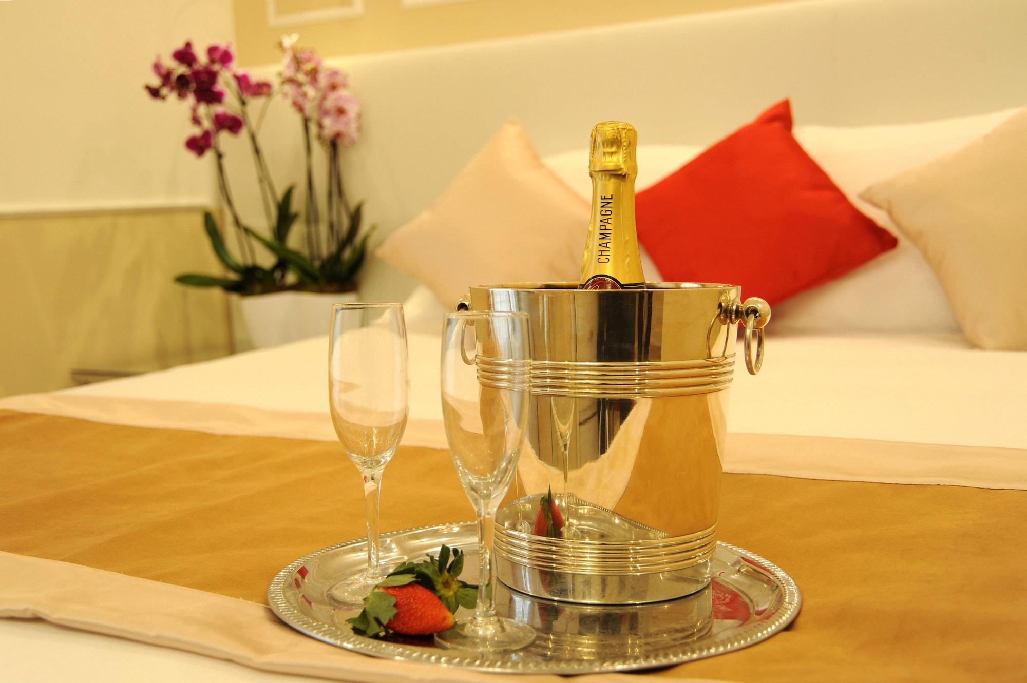 My Suites Piazza Di Spagna Rzym Zewnętrze zdjęcie